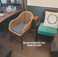 5 Ghế chân sắt mây tre