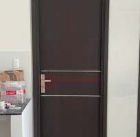 3 Cửa Nhựa Composite chạy chỉ
