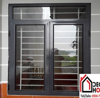 Cửa sổ Việt Pháp 2 cánh: tinh tế trong từng chi tiết, bền bỉ theo năm tháng