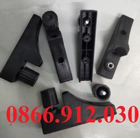Ứng dụng của chân tăng đưa bàn gỗ công nghiệp trong nội thất hiện đại Ứng dụng của chân tăng đưa bàn gỗ công nghiệp trong nội thất hiện đại