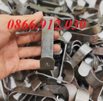 Tại sao nên sử dụng móc treo cặp học sinh trong thiết kế bàn học sinh