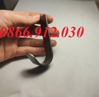 7 Tại sao nên sử dụng móc treo cặp học sinh trong thiết kế bàn học sinh