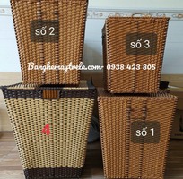 Thùng đựng đồ khung sắt đan nhựa giả mây Thùng đựng đồ khung sắt đan nhựa giả mây
