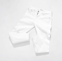 3 Quần jean trắng ống đứng Defoxx   lựa chọn hoàn hảo cho đi tiệc, đi chơi và du lịch