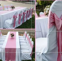 Địa chỉ chuyên cung cấp bàn ghế đám cưới đa dạng mẫu mã