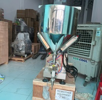 1 Máy chiết rót mỡ có khuấy trộn, máy chiết rót cánh khế, máy chiết rót có gia nhiệt 1 Máy chiết rót mỡ có khuấy trộn, máy chiết rót cánh khế, máy chiết rót có gia nhiệt