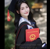 Aó cử nhân quốc tế tốt nghiệp