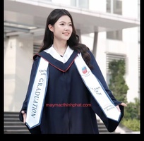 4 Aó cử nhân quốc tế tốt nghiệp