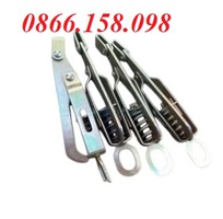 2 Công dụng thực tế của khóa tôm gạt lò xo trong các ứng dụng vận tải