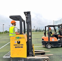 Đào tạo máy xúc, máy cẩu, xe nâng