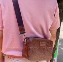 3 SẢN XUẤT ĐỒ DA CHẤT LƯỢNG CAO  hàng luôn đầy kho, bạn nào cần sỉ ib liền 