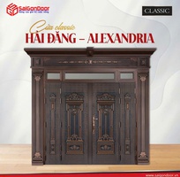 Cửa thép classic 2025: nét đẹp hoài cổ vượt thời gian trong không gian hiện đại