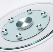 5 Mâm kính xoay bàn tiệc