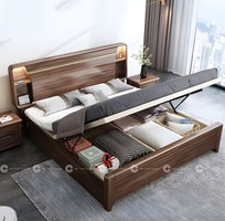 1 Giường Ngủ Gỗ Tự Nhiên Màu Nâu Vân Gỗ Đậm