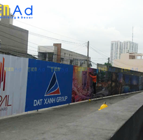 Đừng để hàng rào công trình sập rồi mới hối hận  Làm chuẩn từ đầu với Quảng Cáo Tiến AD cho rẻ và an