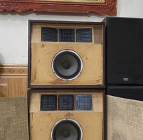 2 Bán sale loa nghe nhạc cho Ae