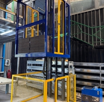 1 Thang Vận Thăng Hàng