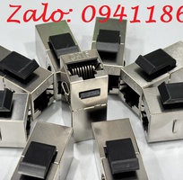 6 Thanh đấu nối patch panel 24 cổng cat6 UTP,1U mã 760237040   9-1375055-2 commscope