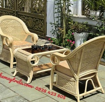 5 Sofa salon mây đan kín