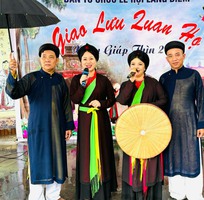 Rang phục dân gian Trống hội