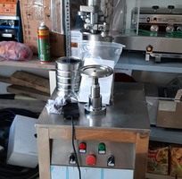 Máy viền mí lon pet/lon thiếc, máy ghép mí lon đồ hộp