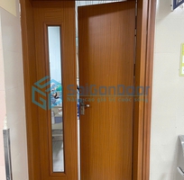 Cửa thép vân gỗc 2 cánh lệch