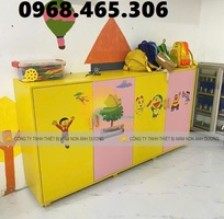 5 Tủ gỗ đựng chăn gối mầm non, tủ cặp dép trẻ em bằng gỗ