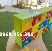 1 Tủ nhựa đựng balo cặp mầm non