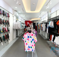 Giải pháp thi công shop thể thao chuyên nghiệp từ RackVN