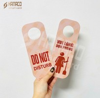 1 Tag treo cửa phòng khách sạn
