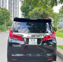 6 Cho thuê Toyota Alphard kèm tài xế