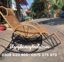 Ghế bập bênh thư giãn mây nhựa