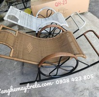4 Ghế bập bênh thư giãn mây nhựa