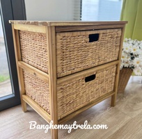 Tab đầu giường lục bình