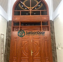 Ô Vòm Mềm Mại   Cửa Thép Vân Gỗ Thêm Phần Đẳng Cấp