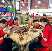 Tuyển Sỉ Toàn Quốc - Xưởng Bán Sỉ Và Sản Xuất Đồ Da Thật Trường Chinh