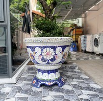 Chậu hoa dán miễng sành - chậu khảm sành sứ - nghệ nhân dán miễng sành sứ ,khảm miễng