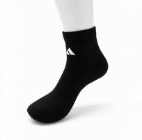 1 Ất thể thao ADIDAS chính hãng   199K/10 đôi