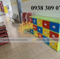 2 Tủ cặp mầm non, tủ nhựa đựng cặp đồ dùng mầm non