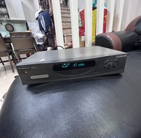 Thanh lý 1 đầu DVD , 1 đầu video còn sử dụng tốt