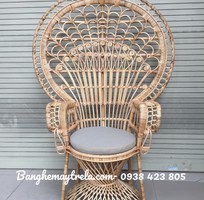 1 Ghế đuôi công mây tự nhiên decor chụp hình