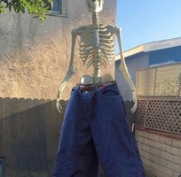 Thời Trang Quần JNCO Siêu Rộng Trở Lại