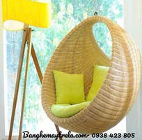 1 Ghế xích đu mây nhựa đan kín