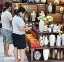 9 7 Tiêu Chí Chọn Một Cửa Hàng Bán Bình Hoa Uy Tín Tại TP.HCM