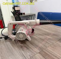 1 Máy thổi bụi Crown CT17010