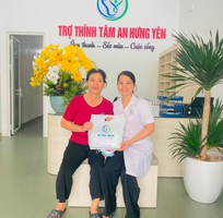 Ba mẹ bạn có hay than phiền ù tai hay nghe không rõ không