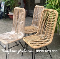 1 Ghế mây tự nhiên chân sắt