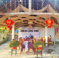 4 Vải bố trang trí trần các quán