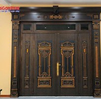 1 Cửa thép Clasic 5D cao cấp