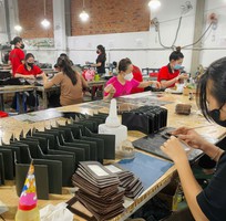 10 Local Brand Cần Tìm Xưởng Gia Công Ví Da